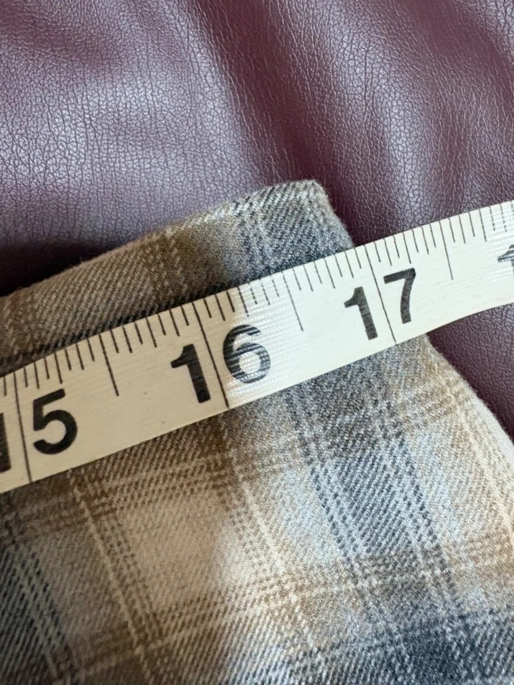 Old Navy plaid mini skirt Size L - Picture 8 of 9